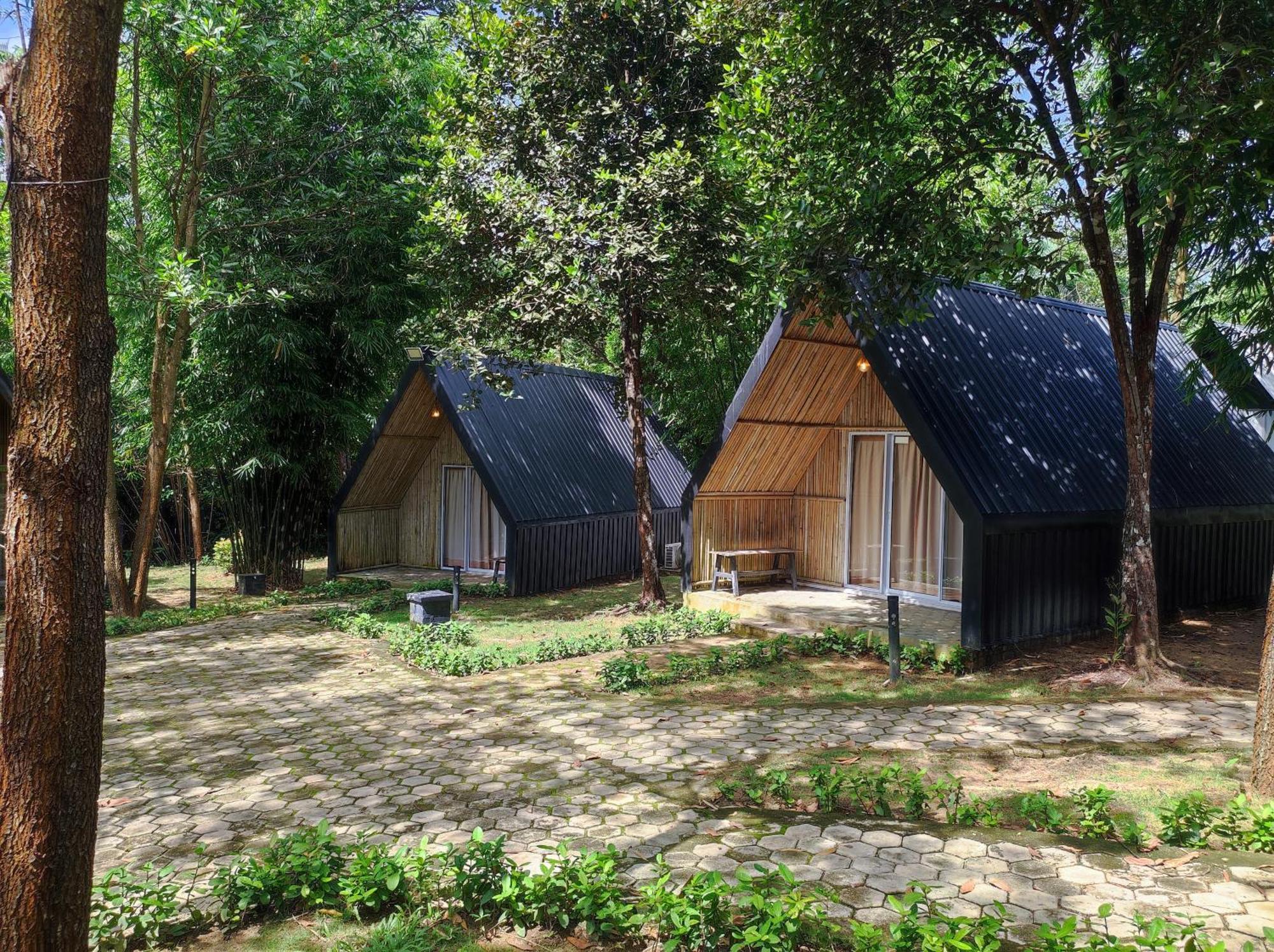 "D'Bamboo Kamp" Desa Wisata Ekang ลาไก ภายนอก รูปภาพ
